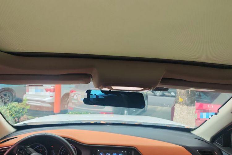 Used Zotye T300 2017 1.5L Manual Luxury Model Headliner