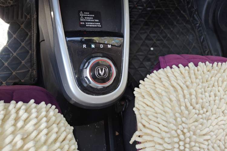 Used CHANGAN Benni 2015 1.4L IMT Prestige Model China V Standard Gear Lever