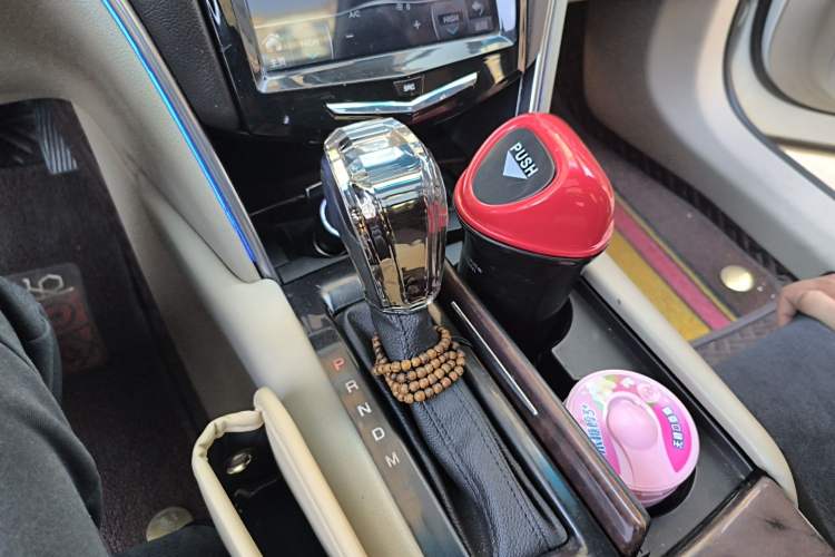 Used Cadillac XTS 2013 28T Comfort Model
