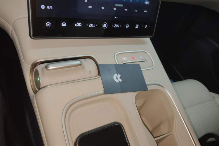 Used Nio ES6 2024 75 kWh Gear Lever