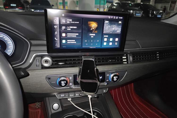 Used Audi A4L 2022 40 TFSI Stylish and Elegant Edition Audio And AC Panel