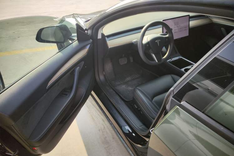 Used Tesla Model 3 2021 Standard Range Rear-Drive Upgraded Version
