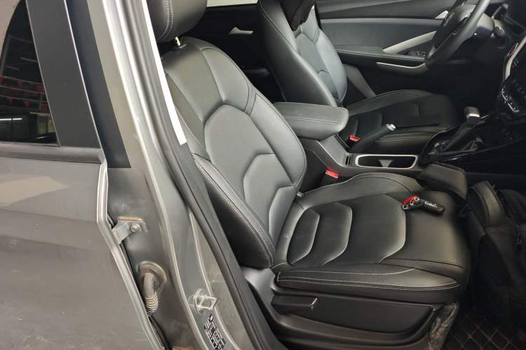 Used Baojun 530 2020 1.5T CVT Luxury Connected Version 7 Seats