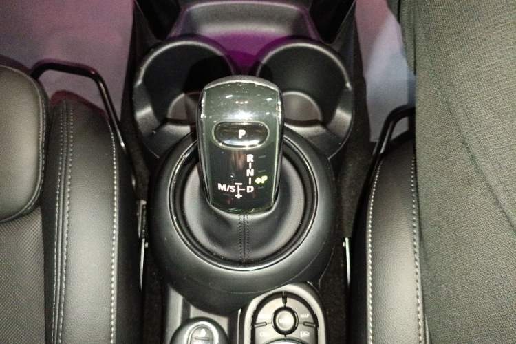 Used MINI 2021 1.5T COOPER Classic Edition Gear Lever