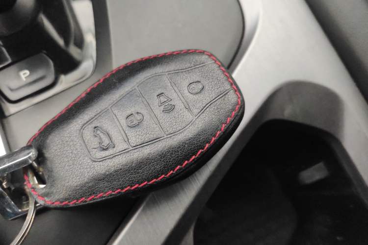 Used JETOUR X70S 2023 1.5T DCT Glory Edition 5-seater
