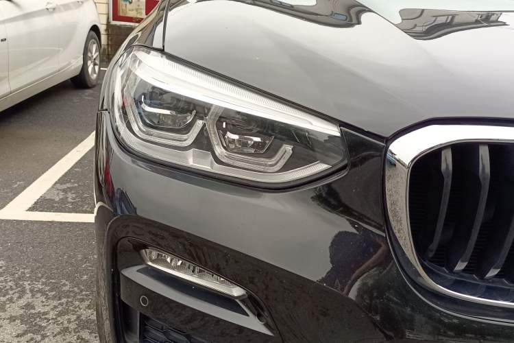 Used BMW X3 2018 xDrive28i M Sport Package China VI Right Front Headlight