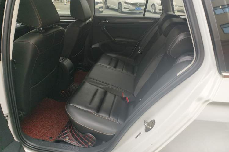 Used Volkswagen C-TREK 2020 1.5L Automatic Comfort Model Left Rear Seat