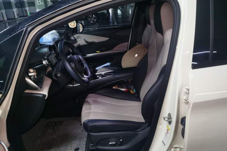 Used BYD Dolphin 2023 420 km Fashion Edition