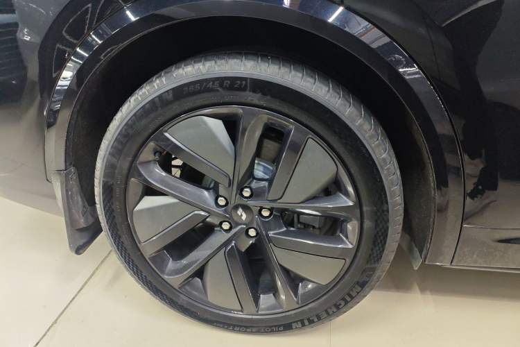 Used Li Auto L8 2024 Max
