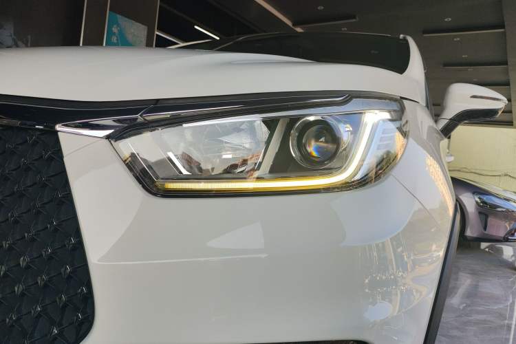 Used BYD S2 2019 Smart Standard Version