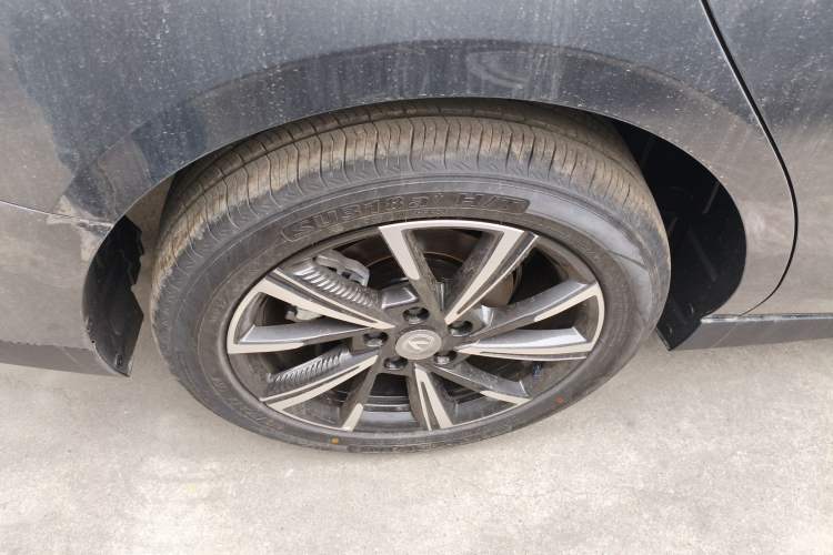 Used CHANGAN Eado 2025 Blue Whale 1.5T 500Bar Prestige Model
