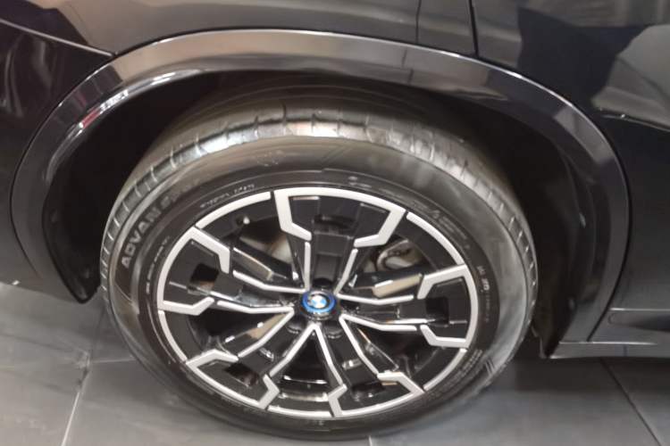 Used BMW iX3 2022 Updated Leading Version Right Rear Wheel Hub