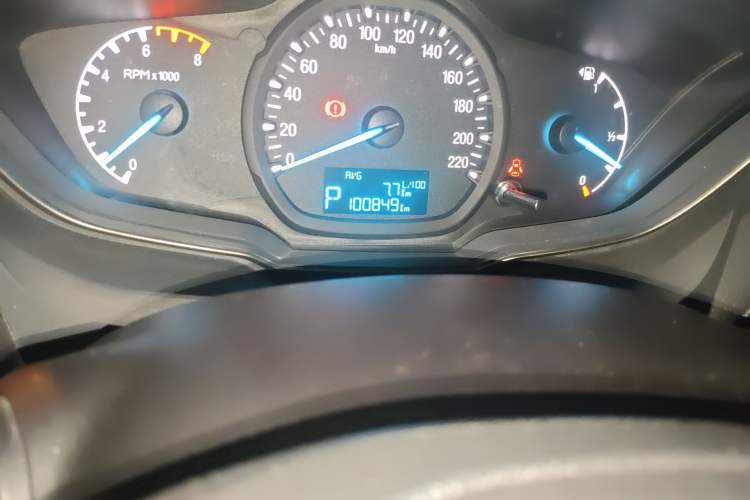 Used Ford Escort 2015 1.5L Automatic Comfort Edition Odometer Close Up