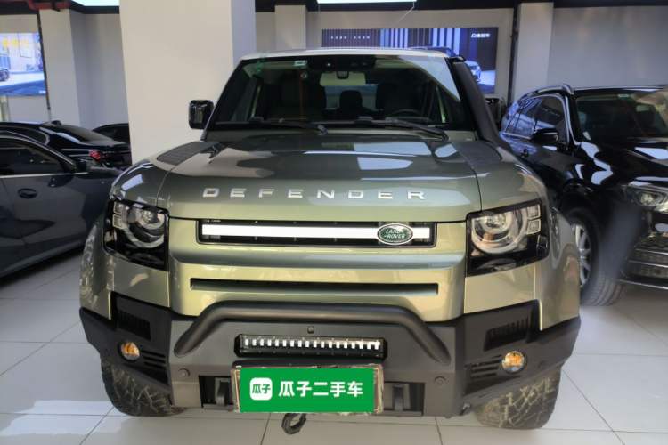 Used Land Rover Defender 2021 90 P400 Classic Reproduction Edition