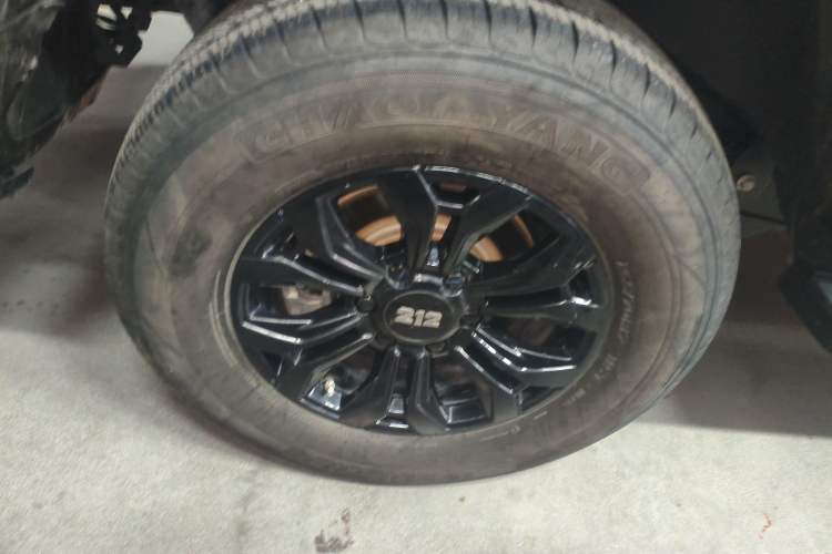 Used 212 T01 2024 2.0T Mechanic