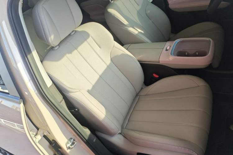Used AION UT 2025 420 Prestige Edition
