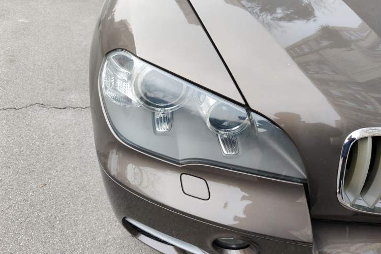 Used BMW X5 2011 xDrive35i Luxury Model
