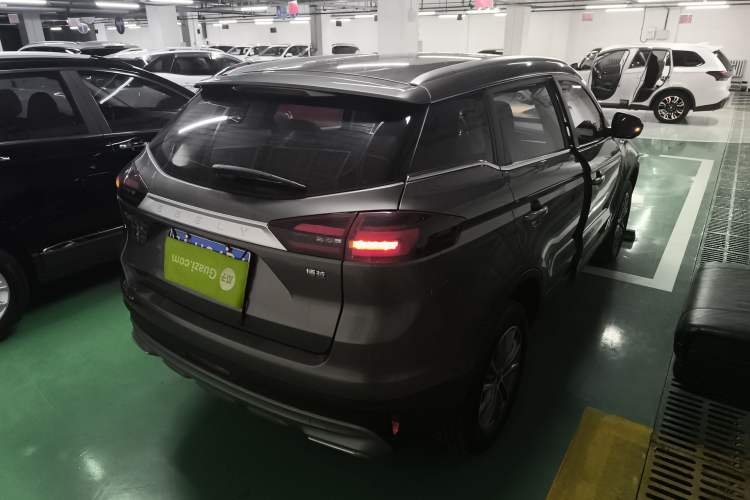 Used Geely Auto Emgrand X7 Sport 2021 Million Edition 1.8TD DCT Two-Wheel Drive Comfort Model