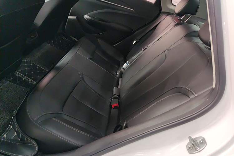 Used Buick GT 2018 18T Automatic Elite Model