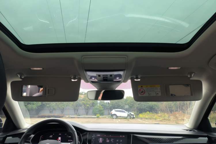 Used Volkswagen Passat 2022 330TSI Luxury Edition
