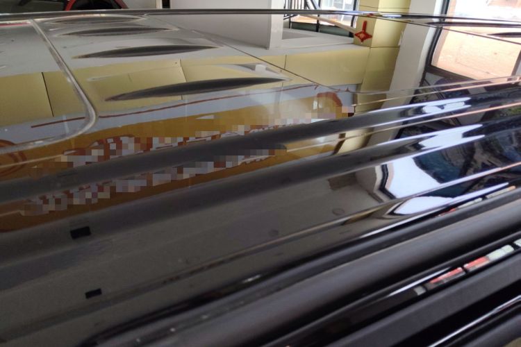 Used VOYAH Dream 2025 PHEV Four-Wheel Drive Prestige Kunpeng Edition
