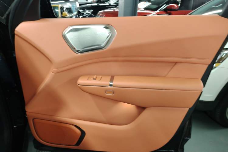 Used Lynk & Co 900 2025 1.5T Ultra