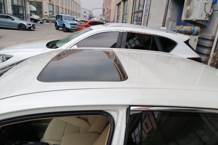 Used Toyota Camry 2015 2.0E Elite Edition
