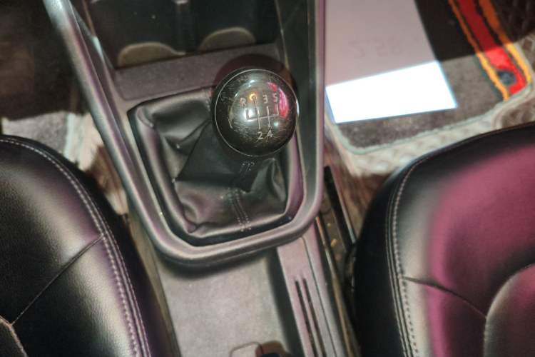 Used Volkswagen Santana 2016 1.4L Manual Fashion Edition
