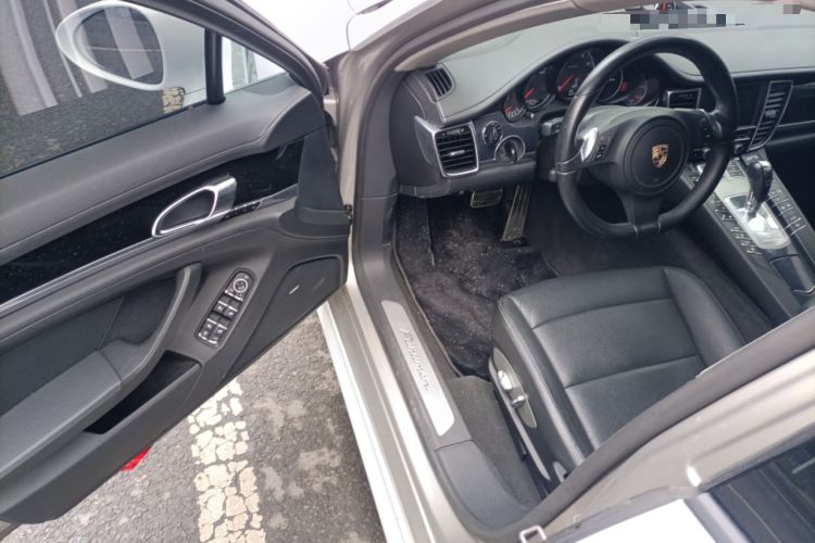 Used Porsche Panamera 2010 Panamera 3.6L Driver Seat