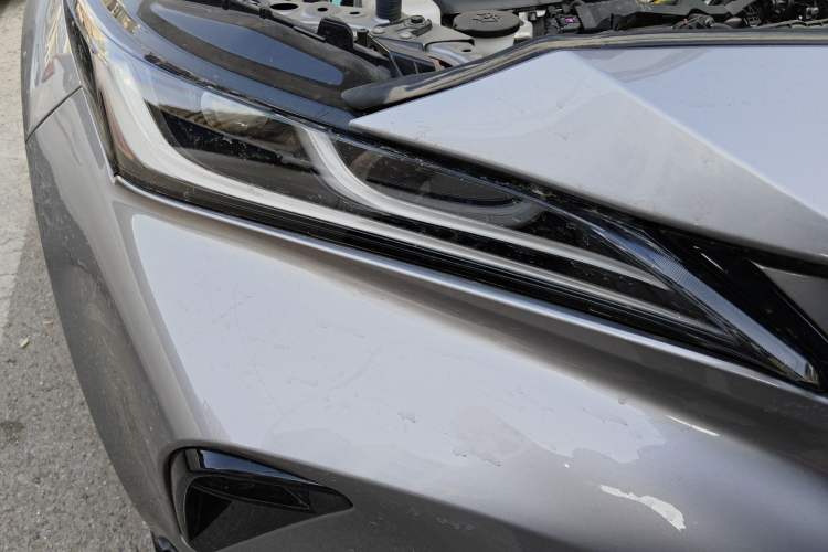 Used Toyota Venza 2022 Dual-Engine 2.5L CVT Two-Wheel Drive Prestige Edition Right Front Headlight
