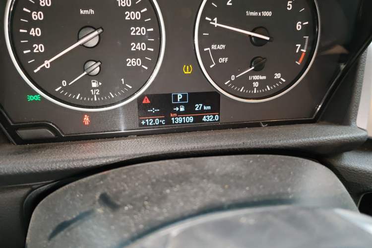 Used BMW 2 Series Active Tourer 2016 218i Leading Model Odometer Close Up