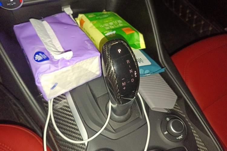 Used Alfa Romeo Giulia 2017 2.0T 280HP Luxury Edition
