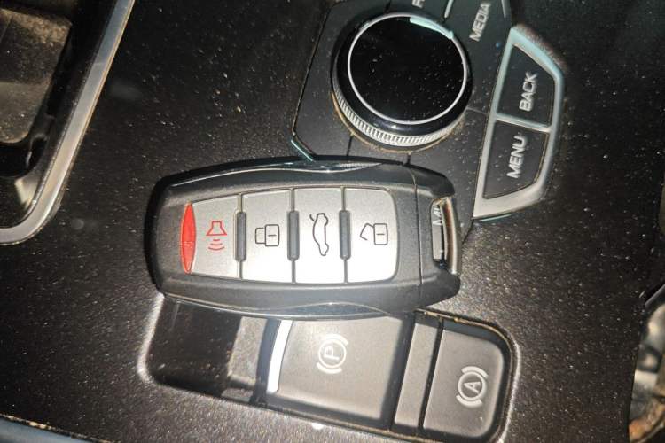 Used Haval H6 2019 Sport Edition 1.5T Automatic Two-Wheel Drive Elite Model China VI Vehicle Key