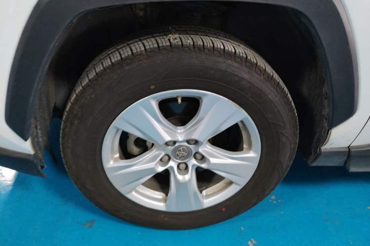 Used Toyota RAV4 2022 2.0L CVT Two-Wheel Drive Urban Edition Exterior 4