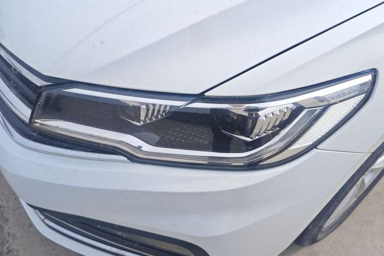 Used Volkswagen Bora 2020 1.5L Automatic Elite Version Left Front Headlight