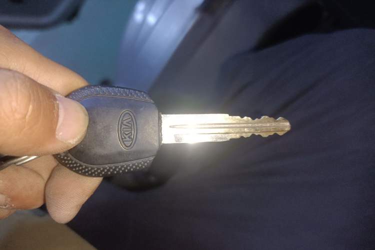 Used Jinbei Hiace X30 2021 1.5L Standard Version Air-Conditioning-Free Bus China VI Emission Standard SWC15M