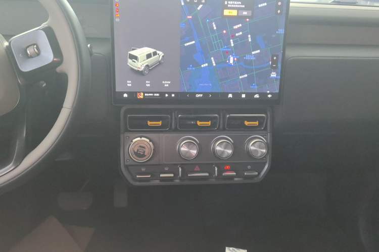 Used iCAR V23 2025 501 Four-Wheel Drive Intelligent Driving Version Audio And AC Panel