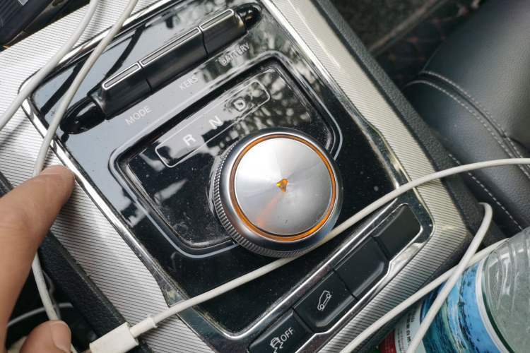 Used Roewe RX5 New Energy 2017 ERX5 EV400 Electric Internet Luxury Edition