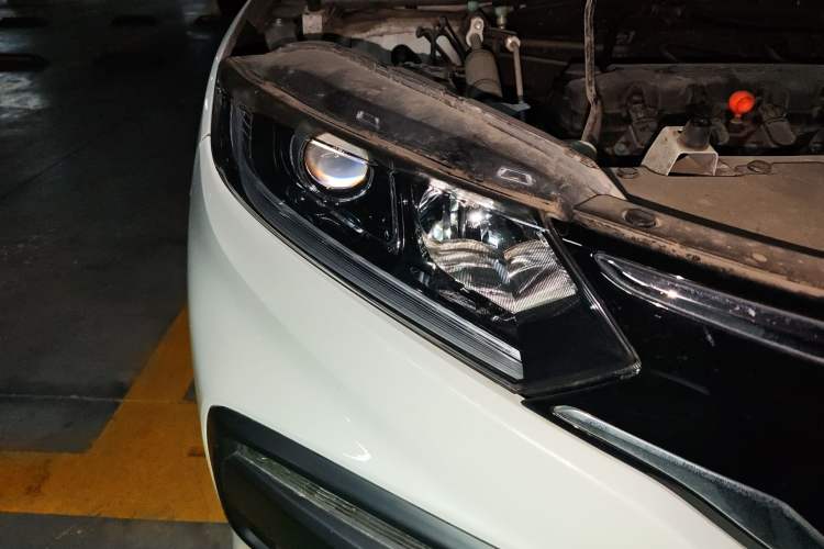 Used Honda XR-V 2015 1.8L EXi CVT Comfort Version