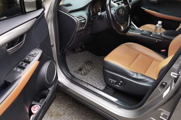 Used Lexus NX 2020 300 Front-Wheel-Drive Frenza Edition China V Standard
