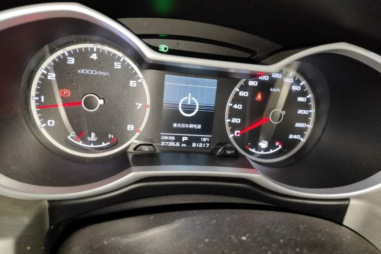 Used Geely Auto Emgrand X7 Sport 2018 1.8TD Automatic Two-Wheel Drive Zhiya Model Instrument Cluster