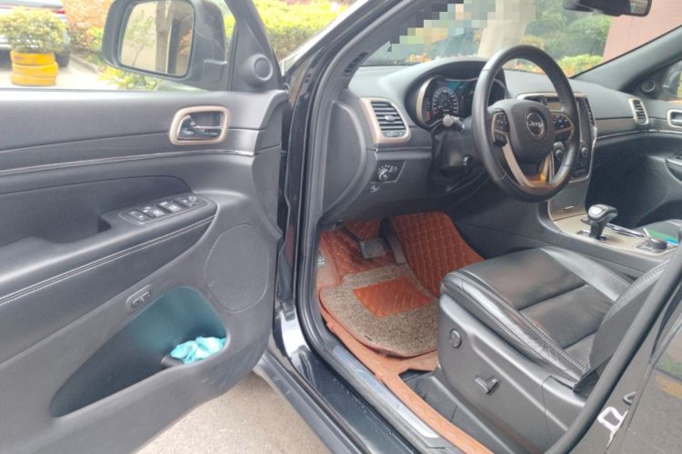 Used Jeep Grand Cherokee 2015 3.0TD Diesel Elite Navigation Edition
