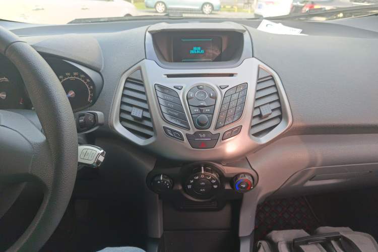 Used Ford EcoSport 2017 1.5L Manual Comfort Model Audio And AC Panel