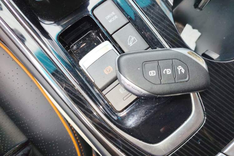 Used FORTHING Yacht 2022 1.5T DCT Chasing-the-Waves Edition Vehicle Key