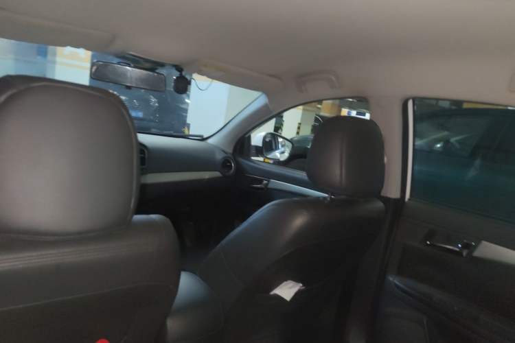 Used Roewe 350 2014 1.5L Automatic Xunda Edition
