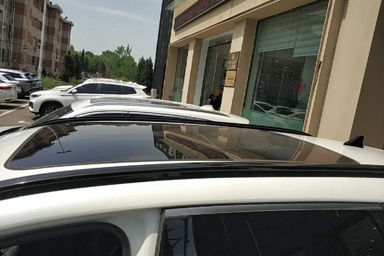 Used Hyundai Tucson 2023 Tucson L 1.5T Automatic Two-Wheel Drive DLX Luxury Edition
