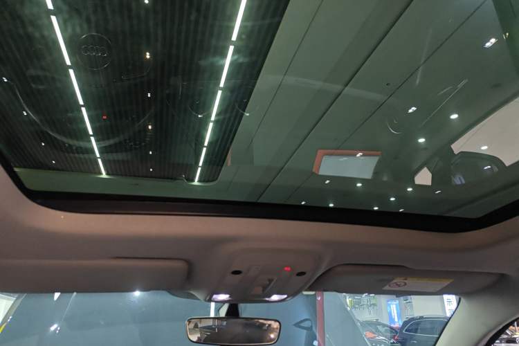 Used Audi Q2L 2021 35 TFSI Progressive Dynamic Edition
