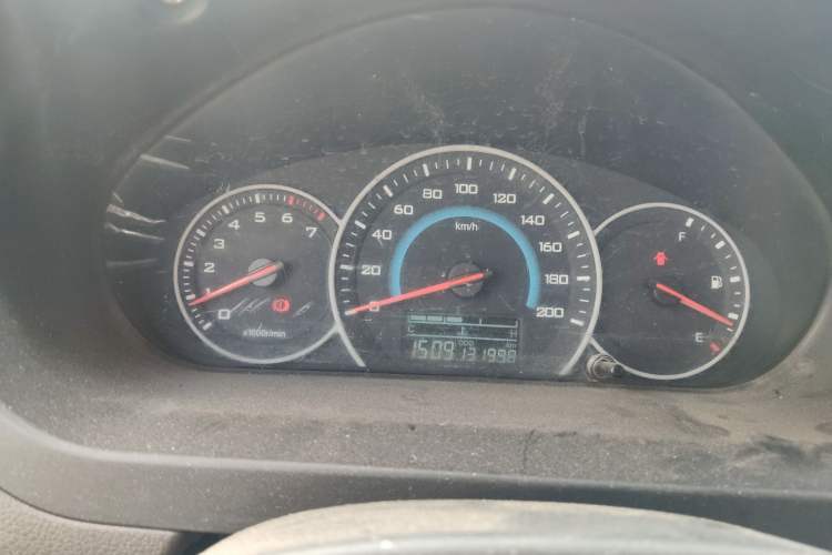 Used Wuling Rongguang V 2016 1.5L Standard Version
