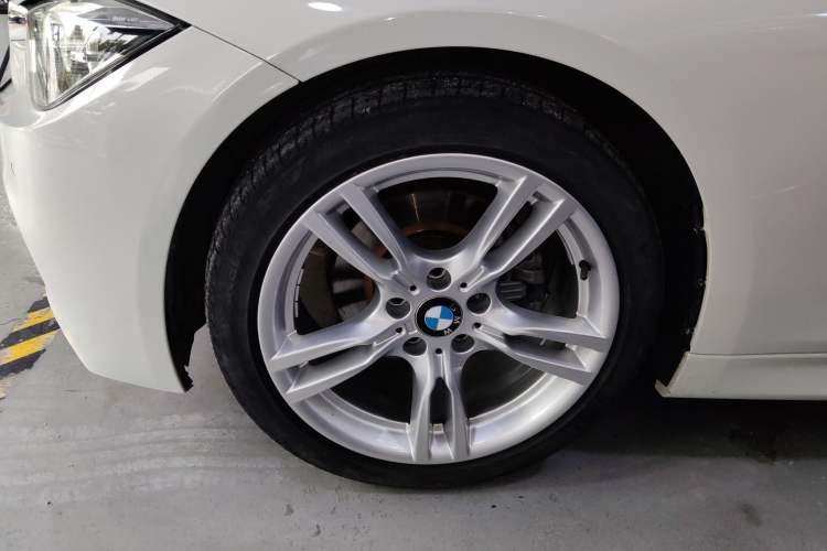 Used BMW 3 Series 2018 320Li Leading Model M Sport Package
