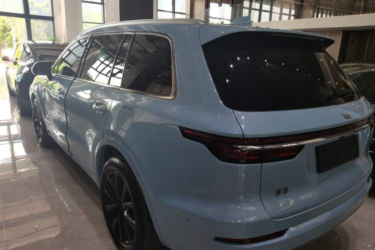 Used Li Auto ONE 2021 Extended-Range 6-Seater Version Rear Left 45 Deg